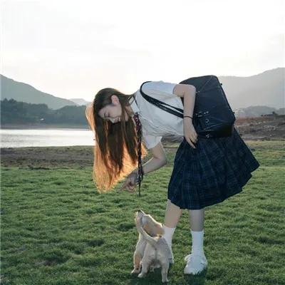 女人是男人的未来 高清封面